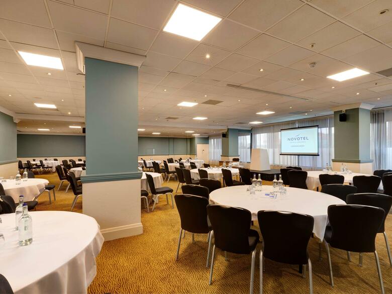 Hotel Novotel London West