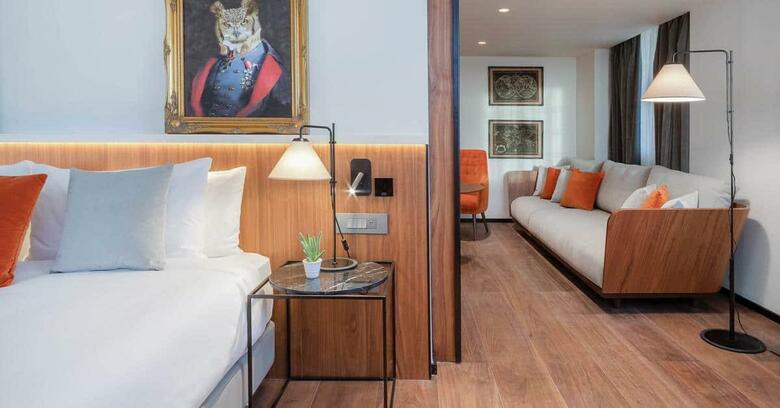 Melia White House Hotel