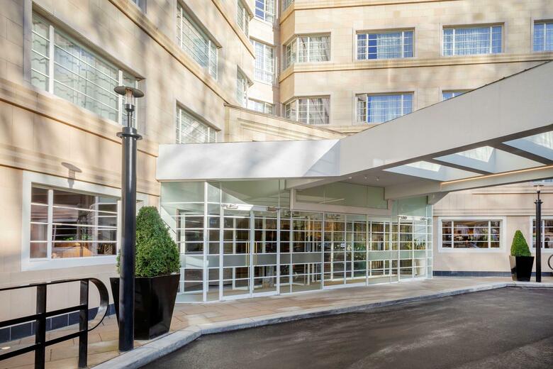 Melia White House Hotel