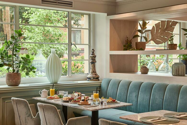 Melia White House Hotel