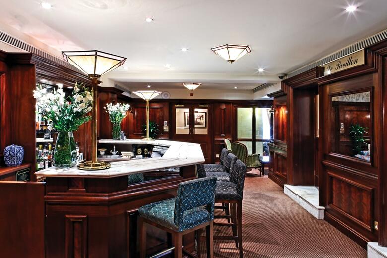 Rochester Hotel By Blue Orchid