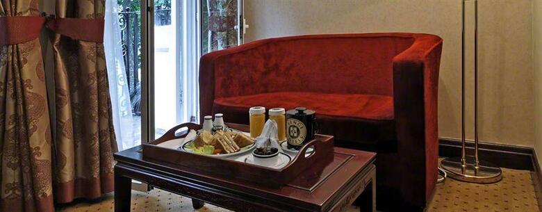 Rochester Hotel By Blue Orchid