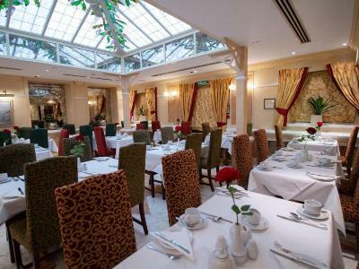 Rochester Hotel By Blue Orchid
