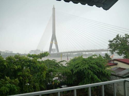 Hostal Phiman Riverview Guesthouse