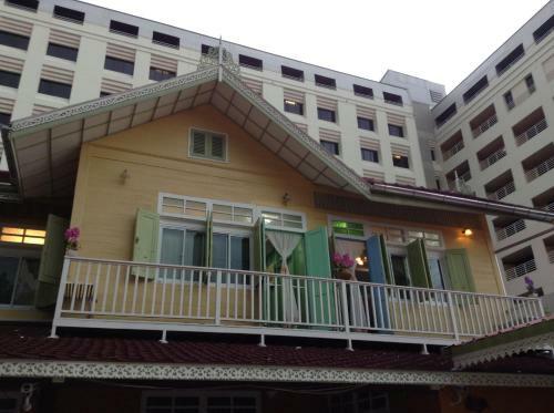 Panida Suite Hotel