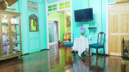 Panida Suite Hotel