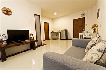 The Meet Green Apartment