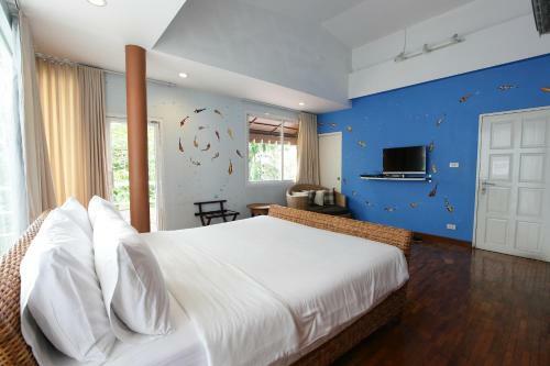 Serene Bangkok Bed And Breakfast