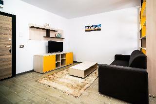 Aparthotel Alezzi Beach Resort