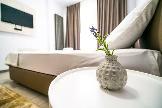 Aparthotel Alezzi Beach Resort