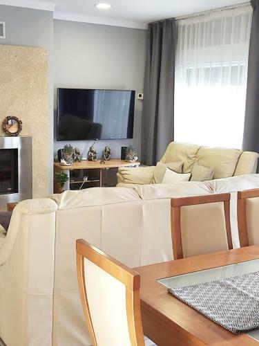 Milfontes Guest House