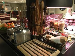 Hotel Campanile Roissy Saint Witz