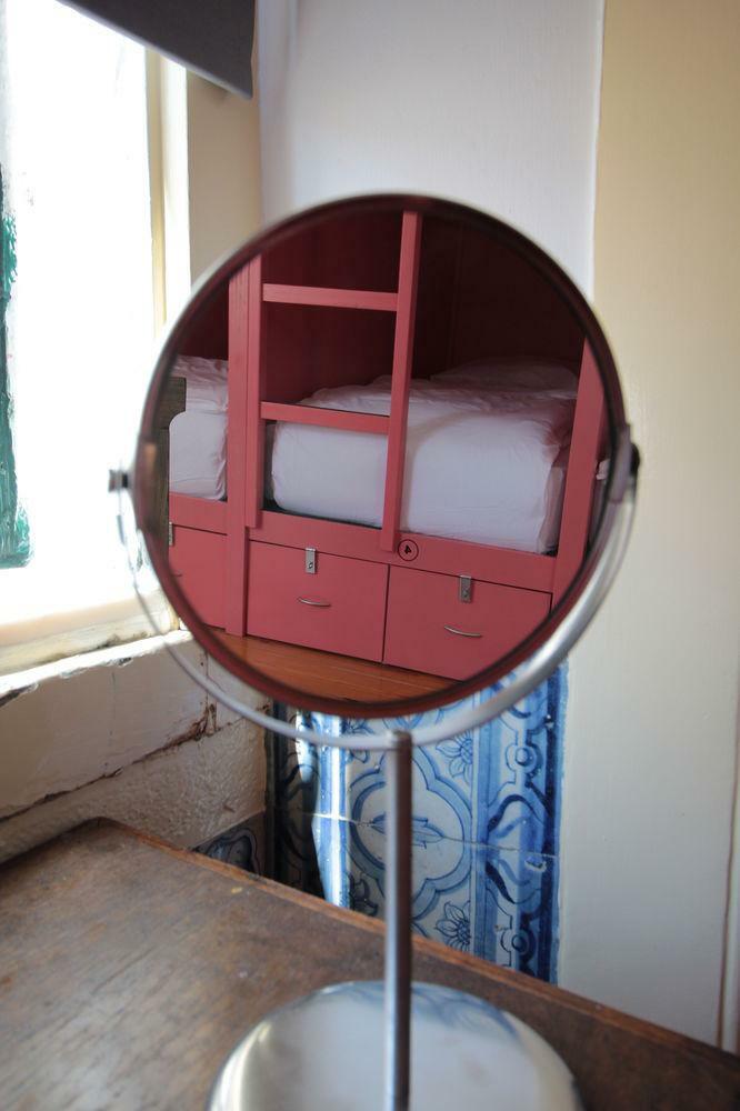 Albergue Wot New Lisbon