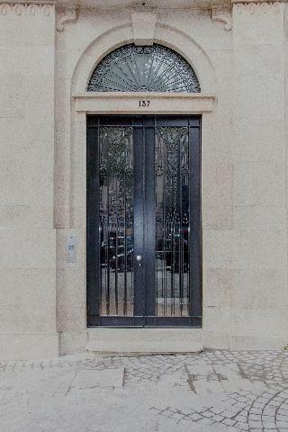 Aliados Luxury Apartment