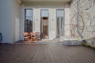 Terrace & Sunny Apartment
