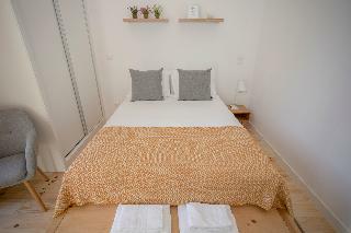 Terrace & Sunny Apartment