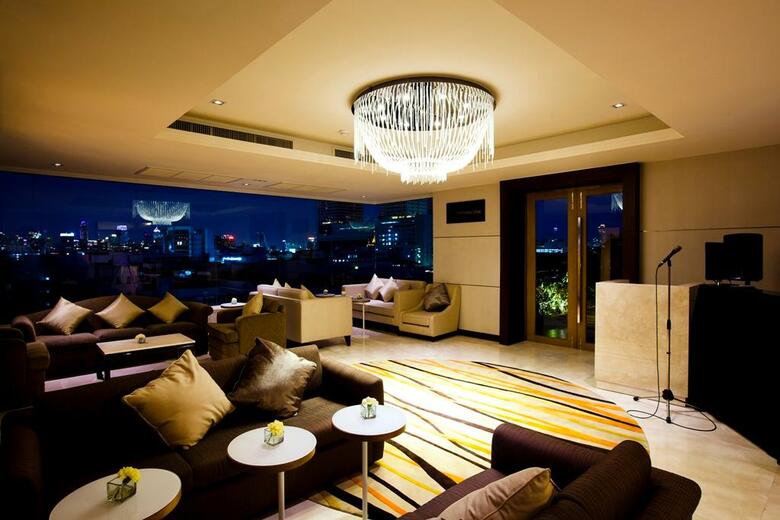 Hotel Royal Princess Larn Luang