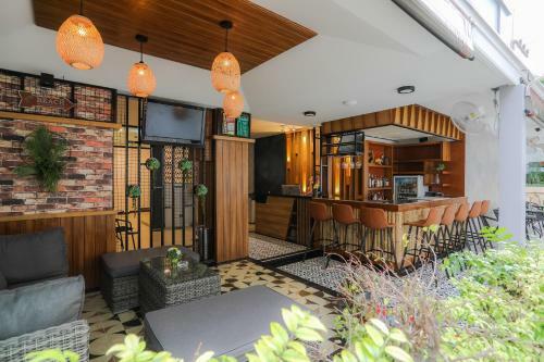 Hotel Katanoi Pavilion By Amorn