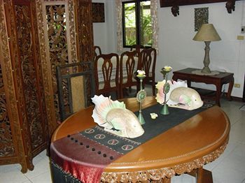 Hotel The Royal Shilton Resort