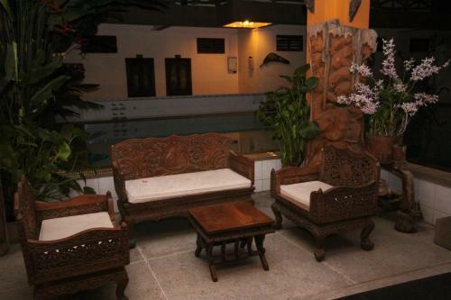 Hostal S.k. House 1