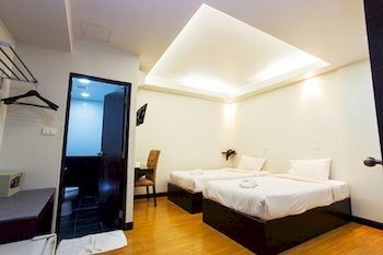 Basic Line Hotel @ Loikroh