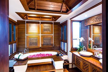 Hotel Oasis Baan Saen Doi Spa Resort
