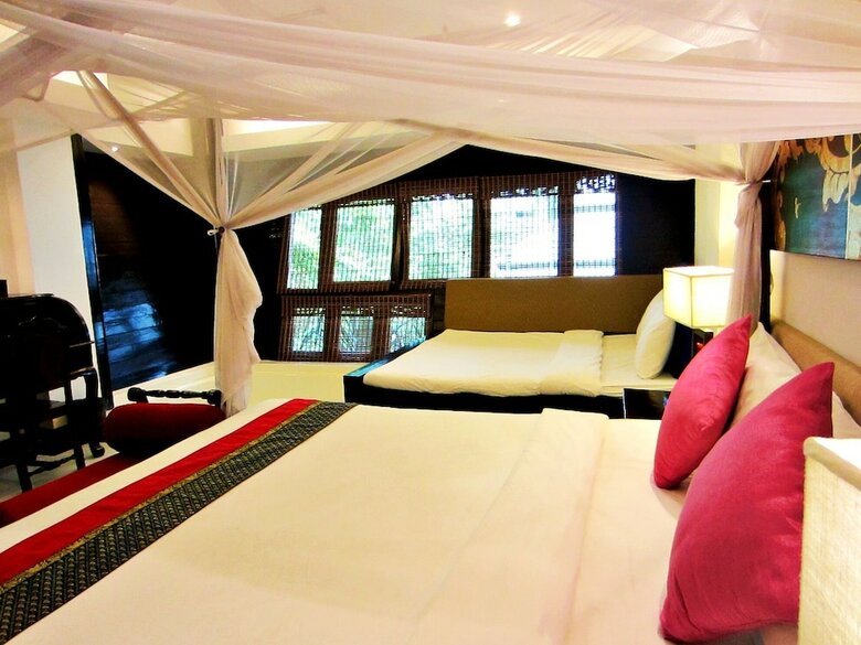 Hotel Yantarasri Resort