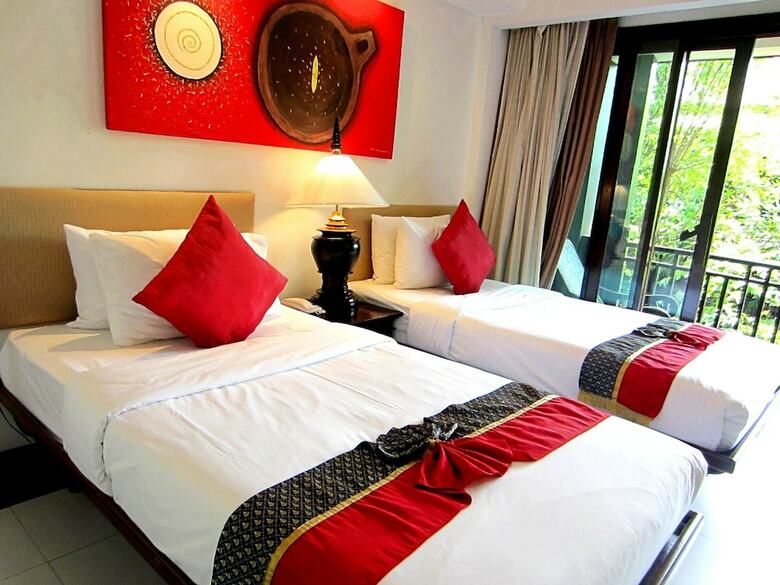 Hotel Yantarasri Resort