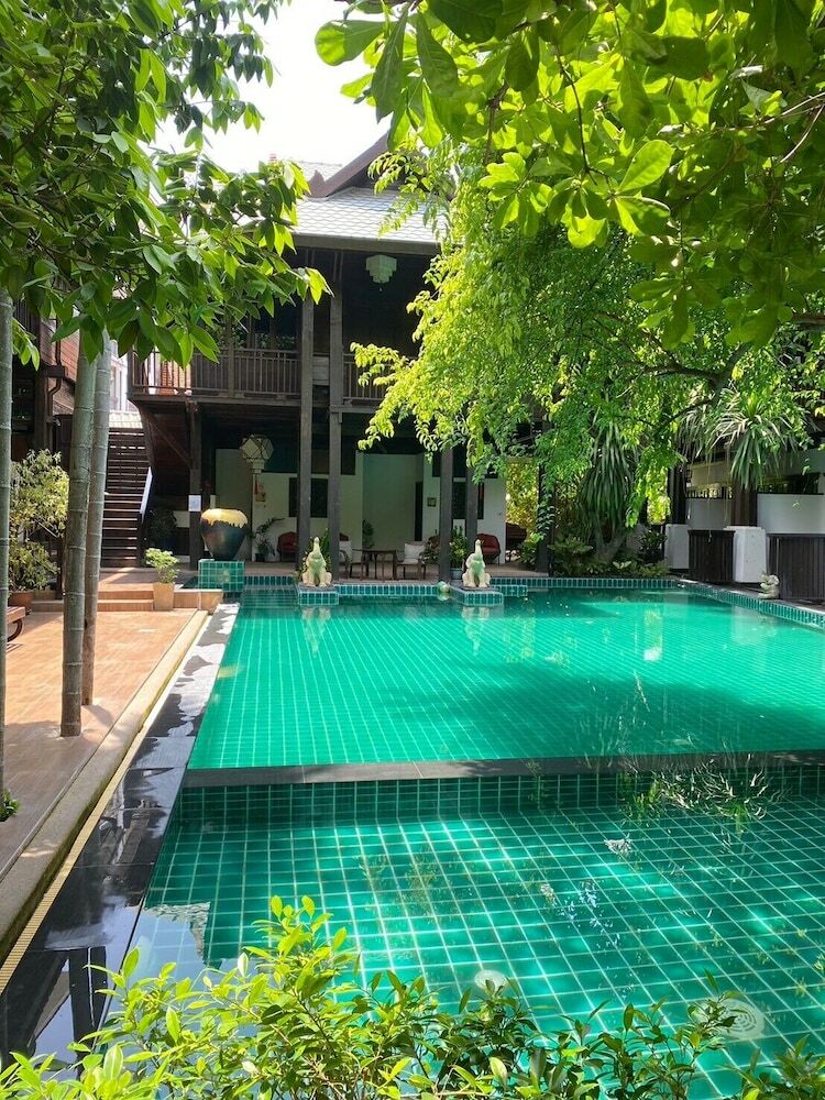 Hotel Yantarasri Resort