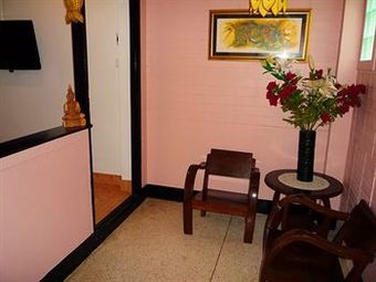 Posada Hollanda Montri Guesthouse