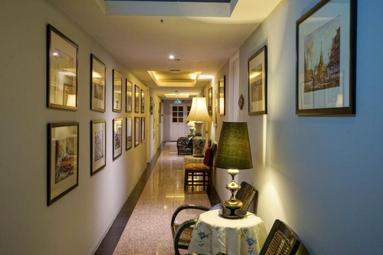 Hotel At Pingnakorn