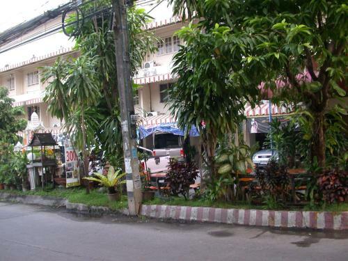 Inthanin Hotel