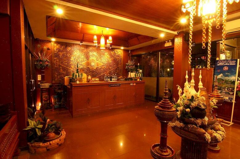 Chiangmai Night Bazaar Boutique Hotel