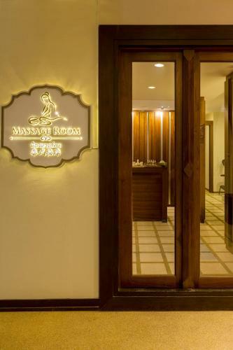 Poonpetch Hotel