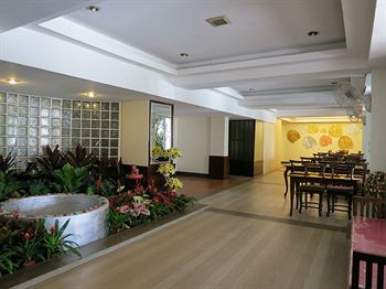 Hotel Baan Ngern Village