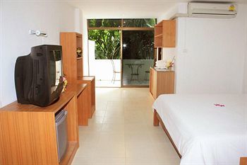 Hotel Baan Ngern Village
