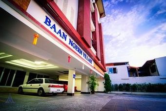 Hotel Baan Ngern Village