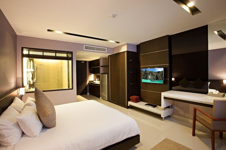 Hotel The Charm Resort Phuket