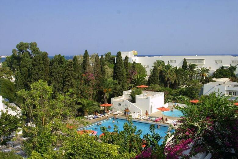 Hotel The Orangers Beach Resort And Bungalows