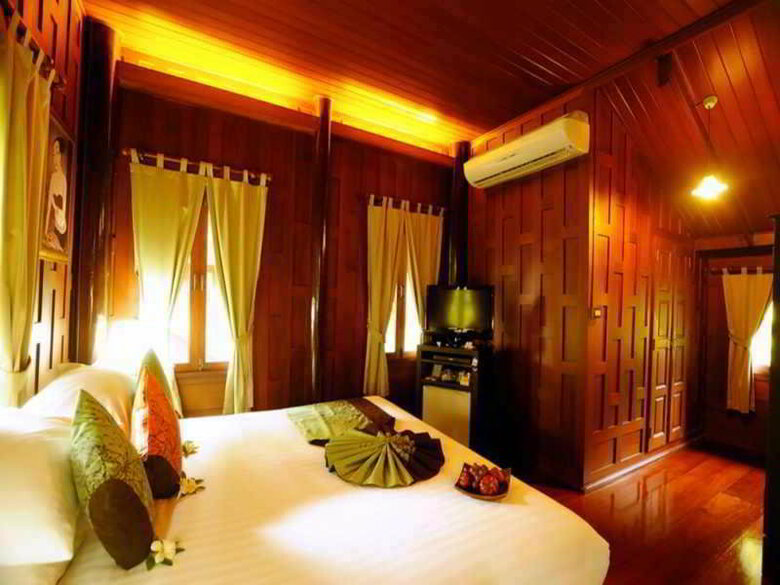 Hotel Baan Amphawa Resort And Spa Samut Songkhram