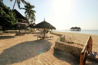 Hotel Paradise Beach Resort