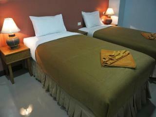 Silla Patong Hostel