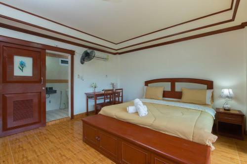 Hotel Patong Rai Rum Yen Resort