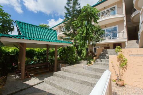 Hotel Patong Rai Rum Yen Resort