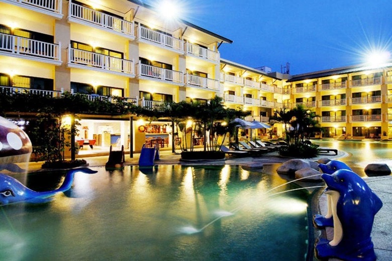 Hotel Thara Patong Beach Resort & Spa