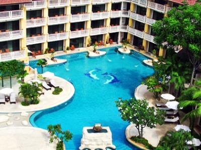 Hotel Thara Patong Beach Resort & Spa