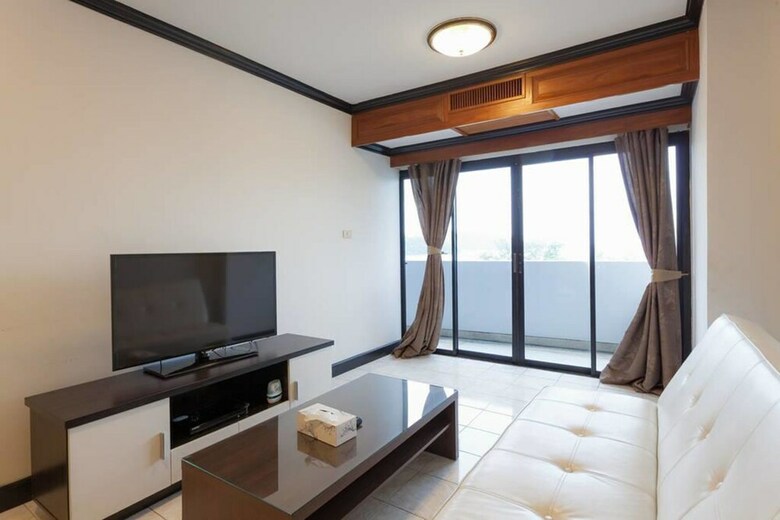 Apartamentos Patong Tower By United 21 Thailand