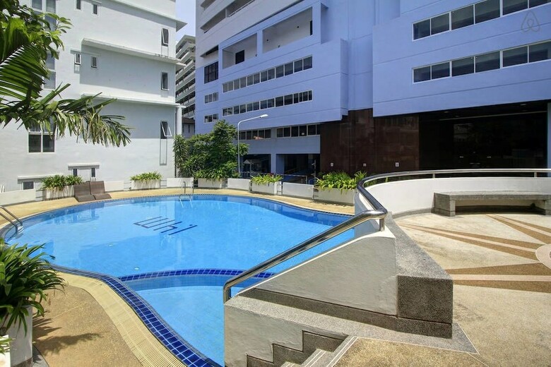 Apartamentos Patong Tower By United 21 Thailand