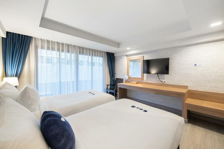 Hotel White Sand Resortel, Patong