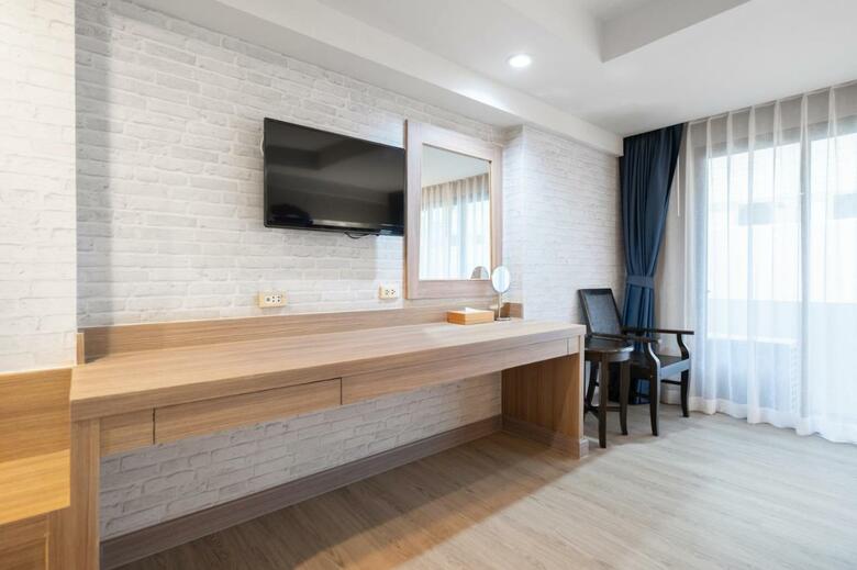 Hotel White Sand Resortel, Patong